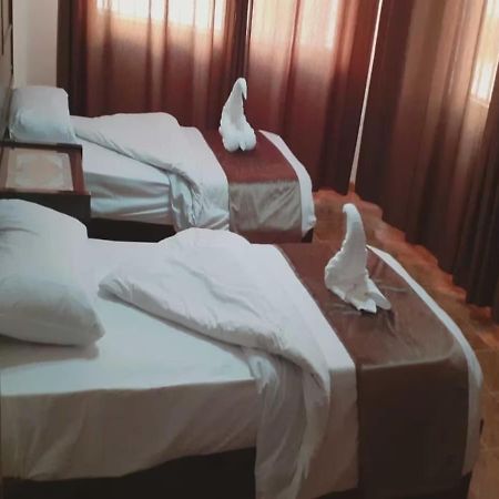 Al-Nujoom Hotel Suites 安曼 外观 照片