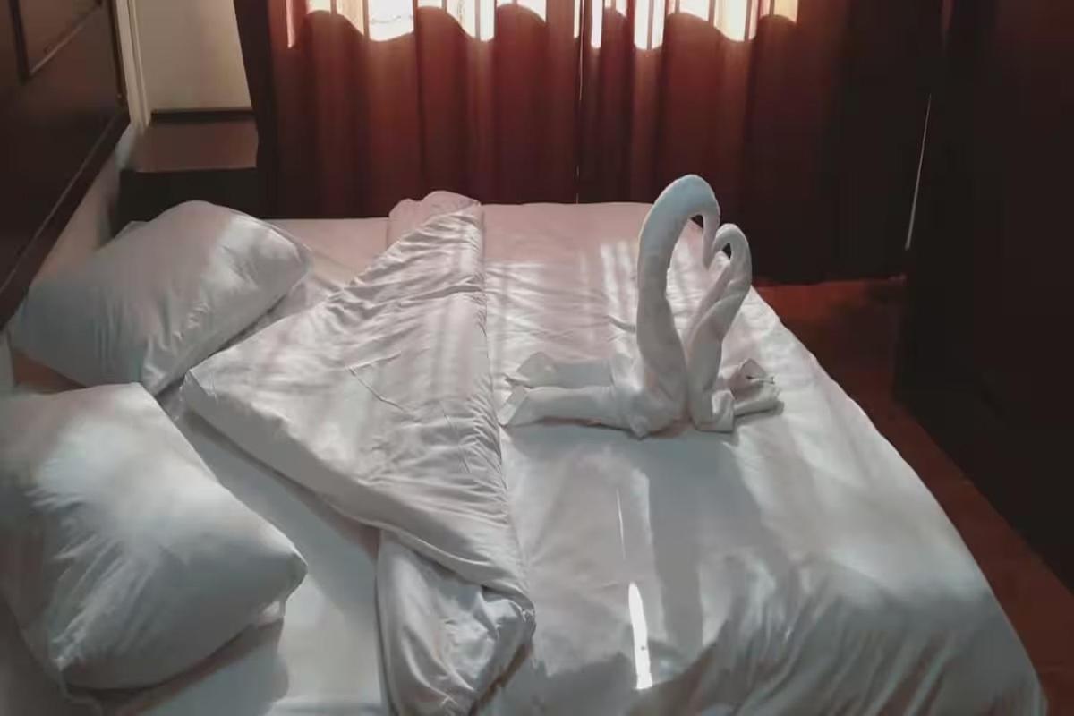 Al-Nujoom Hotel Suites 安曼 外观 照片