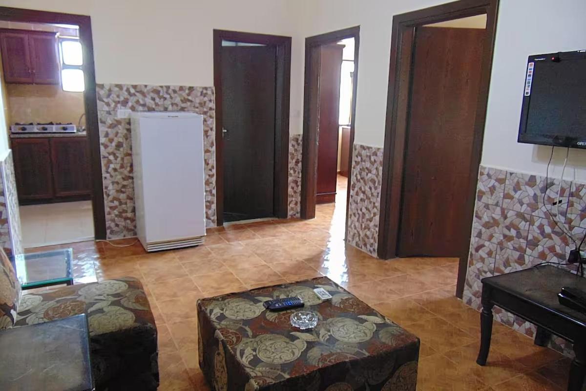 Al-Nujoom Hotel Suites 安曼 外观 照片